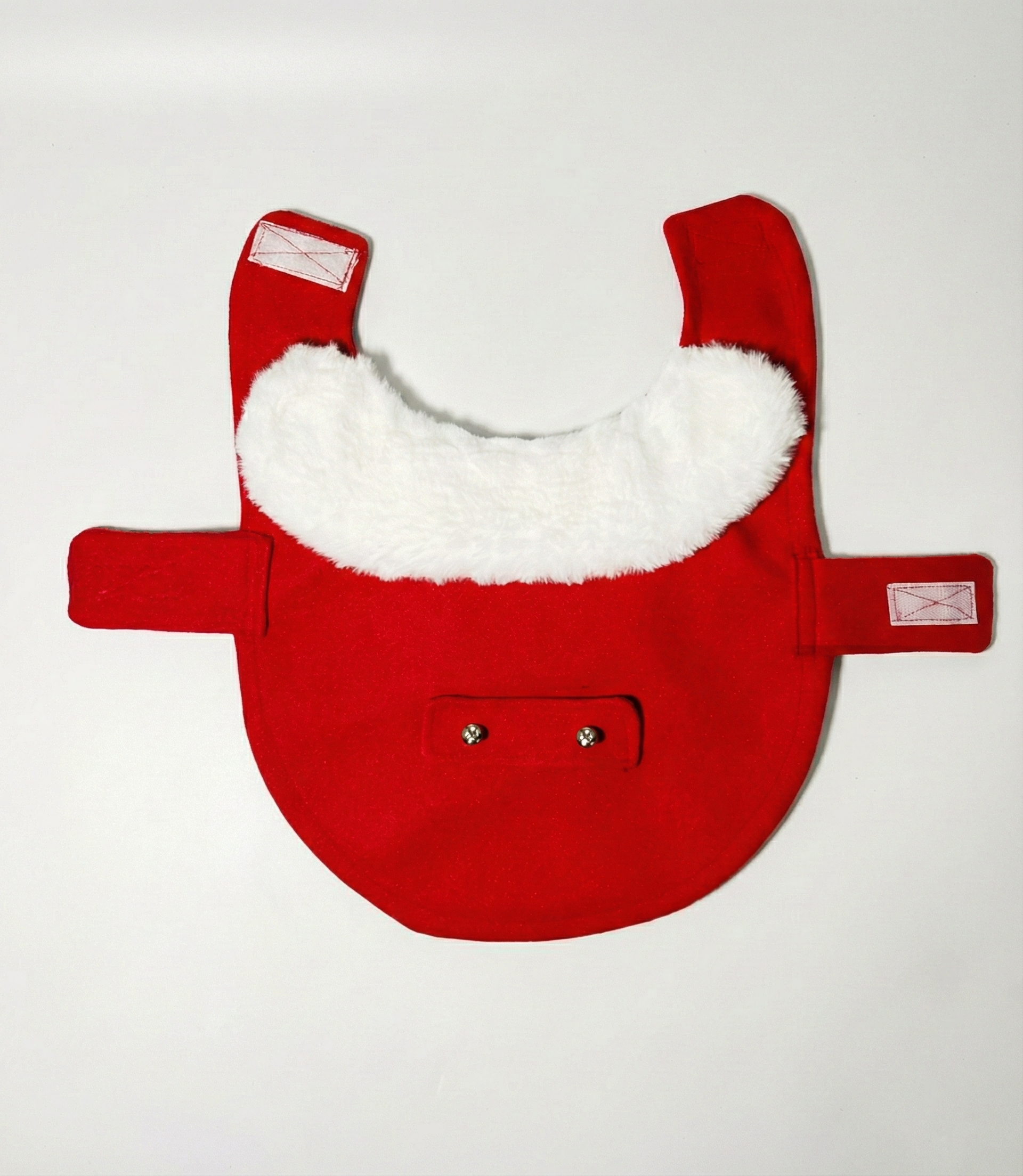 Kırmızı keçe kumaşlı ve beyaz kürk yakalı cırt cırtlı köpek montu